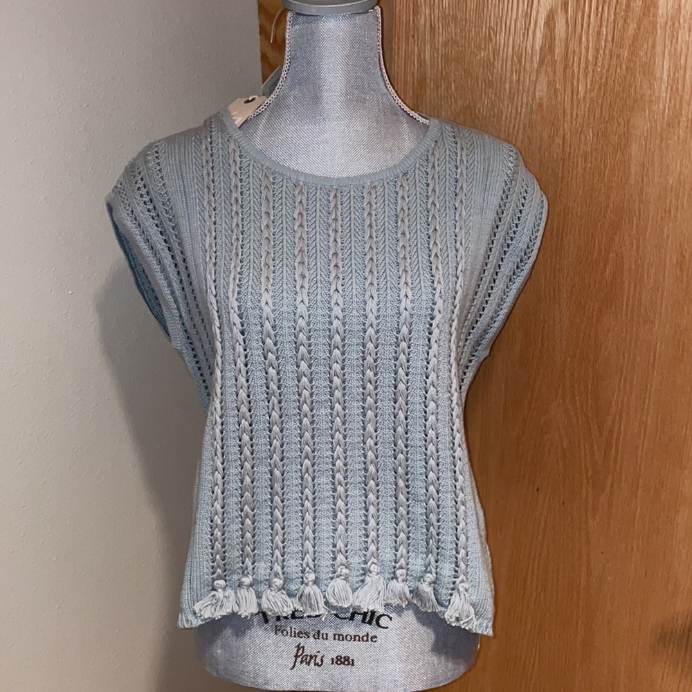 Lucky Brand Pointelle sweater xs/s in a gorgeous sea glass green color.